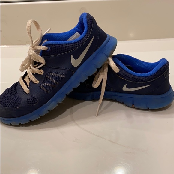 Size 13C NIKES - Picture 1 of 2
